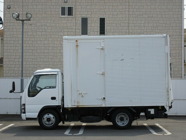 いすゞ エルフ 小型 バン PB-NKR81AN(6599) 6枚目
