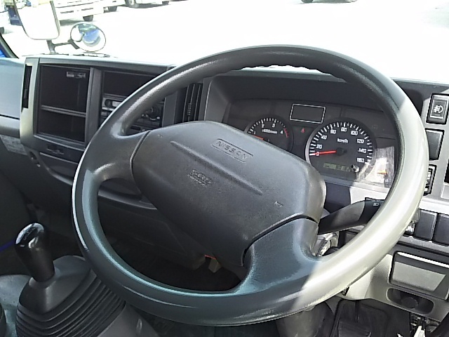 日産自動車 アトラス 小型 土砂ダンプ TKG-AJR85AD(7599) 29枚目