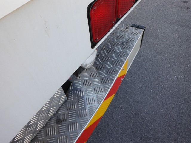 Mitsubishi Fuso canter 6studs large Wing body LKG-FK65FZ(1619) 18枚目