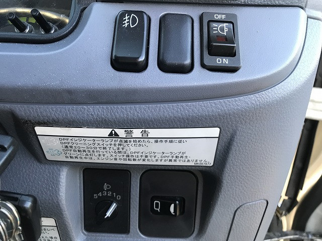 三菱ふそう キャンター 小型 バン TKG-FBA20(109411) 43枚目