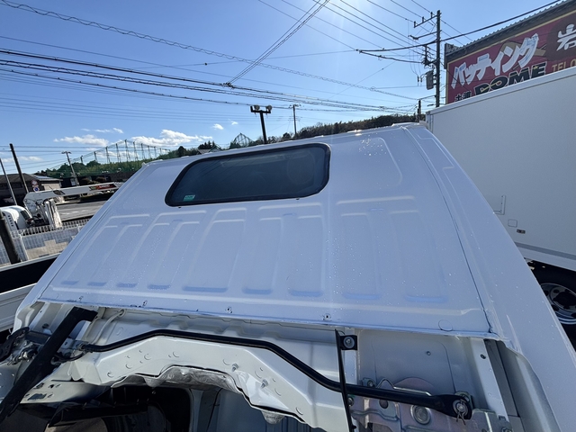 いすゞ エルフ 小型 冷蔵冷凍バン TRG-NHR85AN(107839) 36枚目