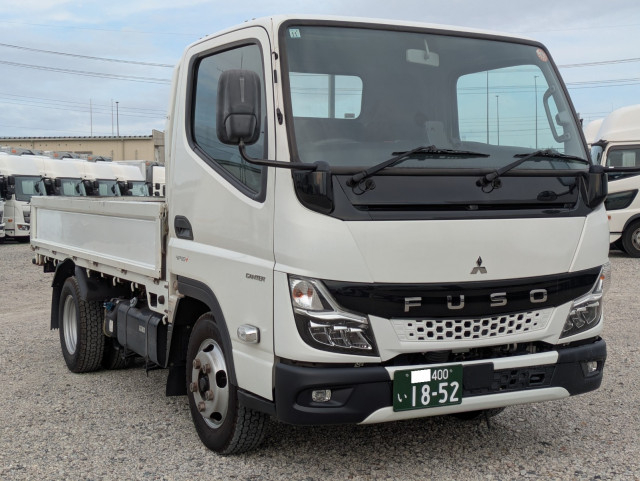 三菱ふそう キャンター 小型 平ボディ 2RG-FBA20(109128) 2枚目