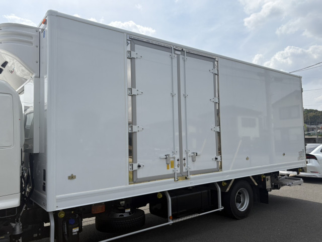 日野 レンジャー 中型 冷蔵冷凍バン 2KG-FD2ABG(104283) 7枚目