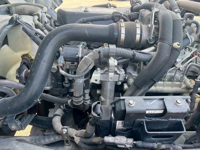 いすゞ フォワード 増トン ミキサー車 QDG-FVZ34U2(101073) 41枚目