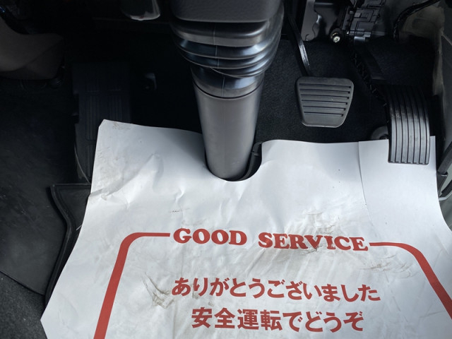 三菱ふそう キャンター 小型 平ボディ 2RG-FEAV0(107396) 20枚目