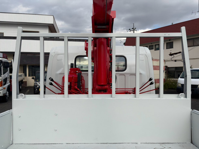 三菱ふそう キャンター 小型 平ボディ（クレーン付） KK-FE83EEN(113245) 12枚目