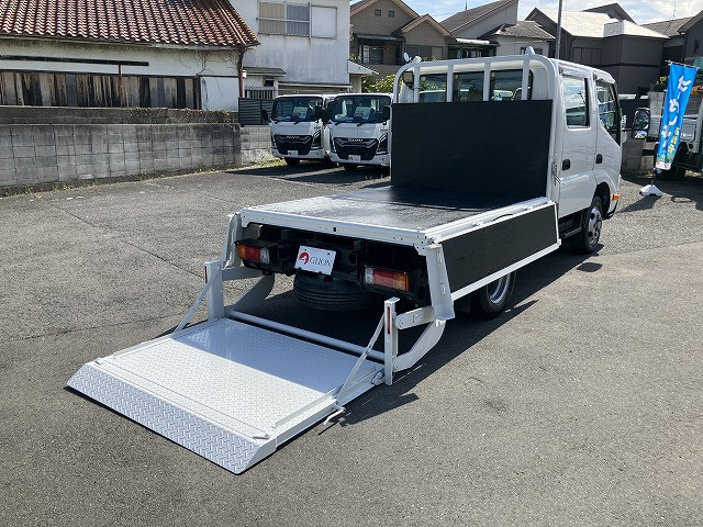 日野 デュトロ 小型 Wキャブ 2RG-XZU605M(109417) 15枚目