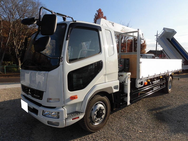 三菱ふそう ファイター 増トン 平ボディ（クレーン付） 2KG-FK62FZ(62535) 1枚目