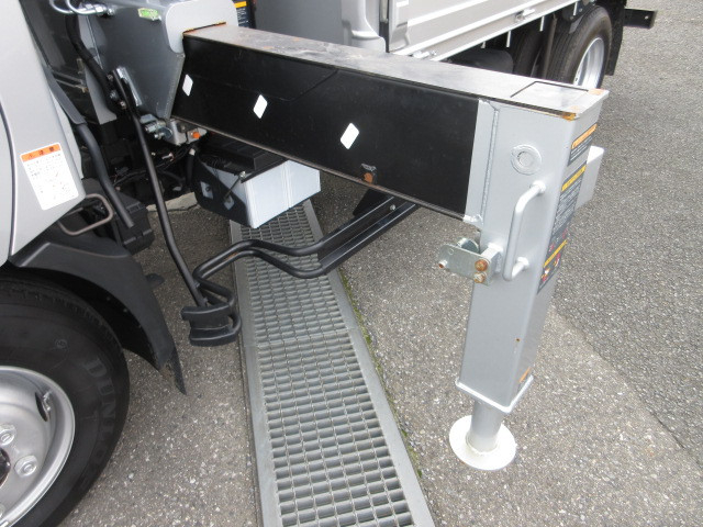 日野 デュトロ 小型 平ボディ（クレーン付） 2PG-XZU710M(109080) 37枚目