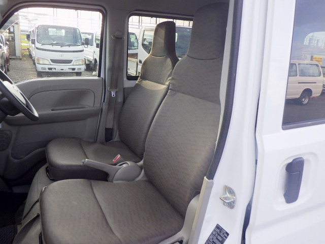 日産自動車 クリッパー 軽 軽バン・乗用車 5BD-DR17V(111817) 12枚目