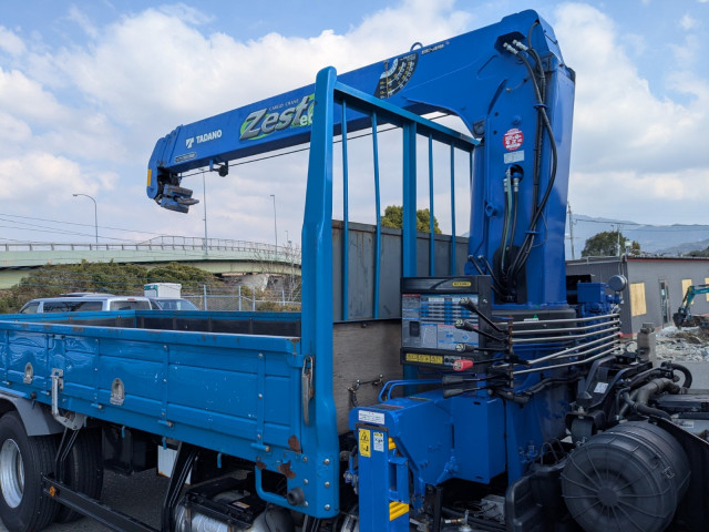 三菱ふそう ファイター 中型 平ボディ（クレーン付） 2KG-FK61F(109666) 40枚目