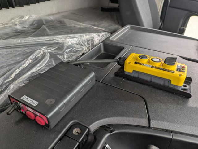 三菱ふそう スーパーグレート 大型 コンテナ専用車 2KG-FV70HY(105748) 38枚目