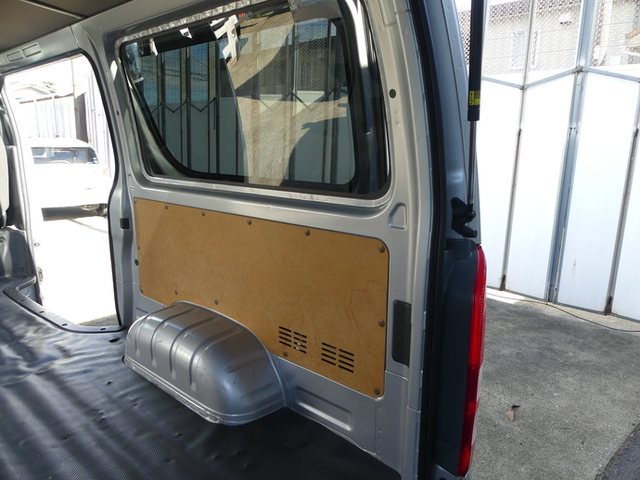 トヨタ ハイエース 小型 Translation missing: ja.item.body_keijou_enum.body_keijou_one_box QDF-GDH201V(50765) 12枚目