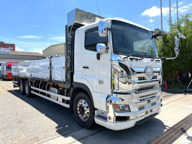 日野 プロフィア 大型 平ボディ 2DG-FR1AHG(109492) 2枚目