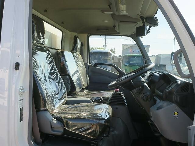 日野 デュトロ 小型 バン 2RG-XZU712M(35577) 12枚目