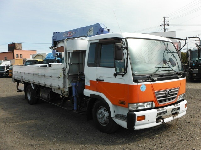 UDトラックス（日産） コンドル 中型 平ボディ（クレーン付） KK-MK25A(7227) 1枚目