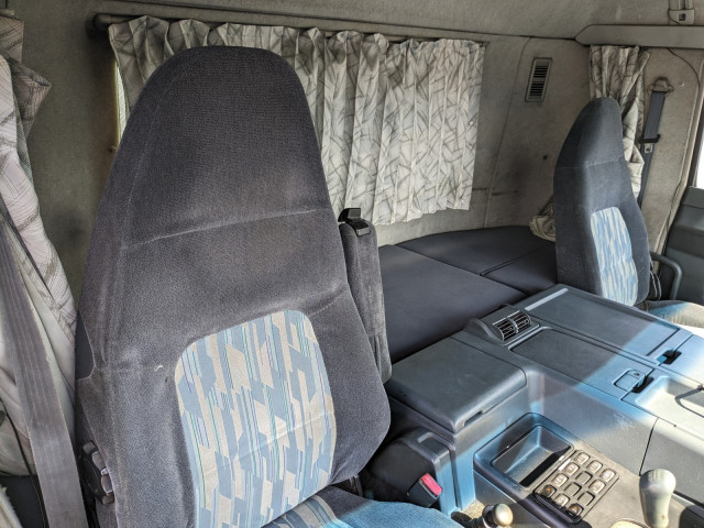 三菱ふそう スーパーグレート 大型 平ボディ（クレーン付） PJ-FS54JZ(113599) 11枚目