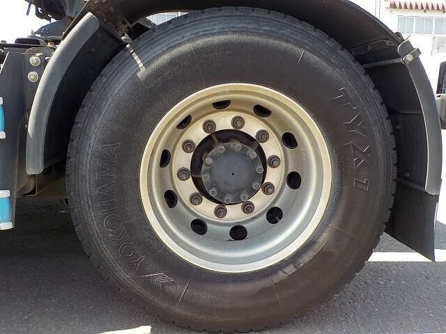 日野 プロフィア 大型 トラクタ QKG-SH1EDAG(6830) 26枚目