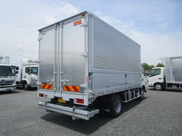 Hino dutro Small Wing body 2KG-XZU710M(102960) 4枚目