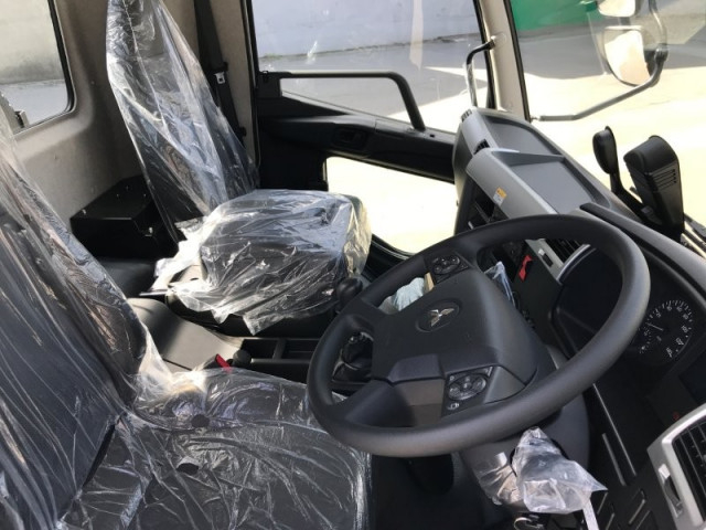 三菱ふそう ファイター 中型 コンテナ専用車 2KG-FK72F(105610) 9枚目