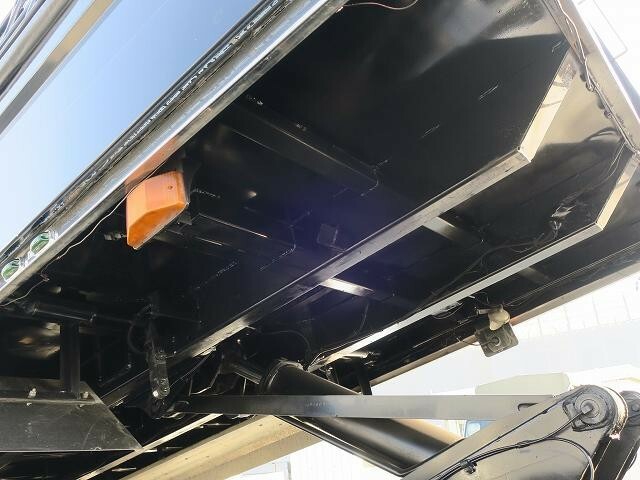 三菱ふそう スーパーグレート 大型 土砂ダンプ QKG-FV50VX(39753) 9枚目