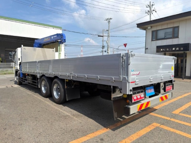 日野 プロフィア 大型 平ボディ（クレーン付） 2DG-FS1AHC(108461) 4枚目