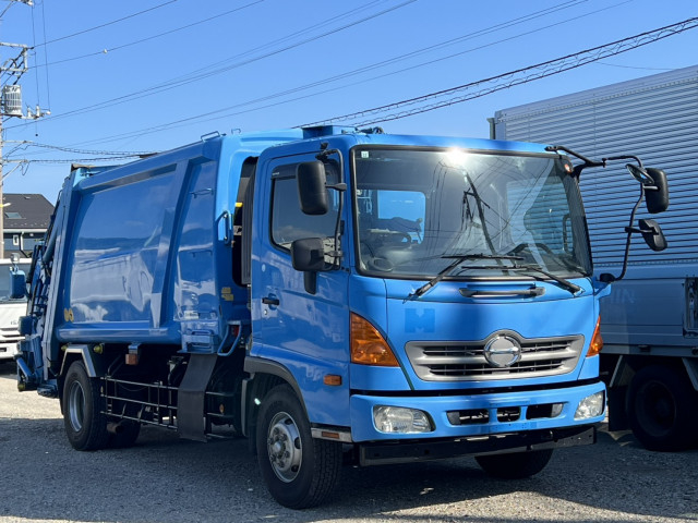 日野 レンジャー 増トン 塵芥車（プレス式） TKG-GC7JGAA(110636) 2枚目