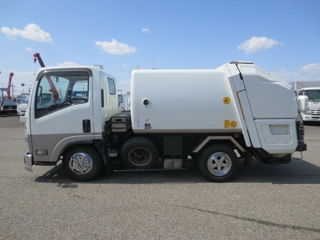 いすゞ エルフ 小型 塵芥車（回転式） TKG-NMR85AN(9118) 8枚目