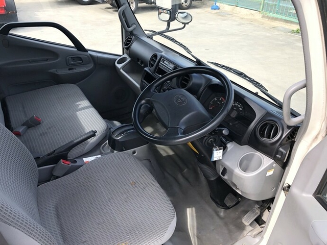 トヨタ ダイナ 小型 平ボディ TKG-XZC605(11534) 13枚目