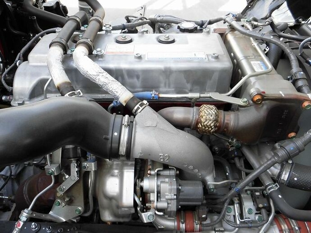 日野 レンジャー 中型 平ボディ（クレーン付） 2KG-FD2ABA(8431) 20枚目