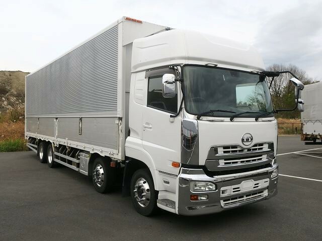 Nissan UD quon Large Wing body QPG-CG5ZA(35676) 2枚目