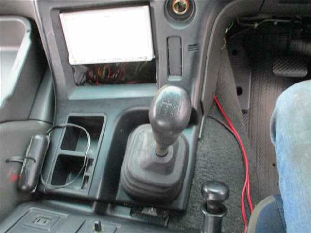 いすゞ ギガ 大型 トラクタ PDG-EXD52G8(37771) 15枚目