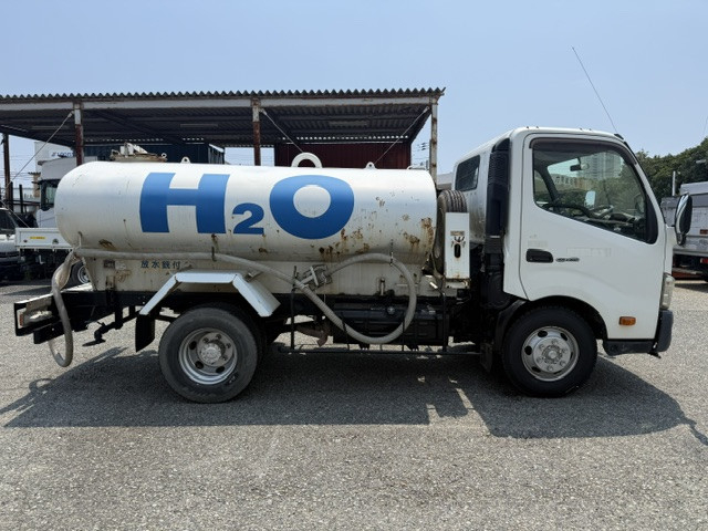 日野 デュトロ 中型 高圧洗浄車 TKG-XZU700X(110739) 6枚目