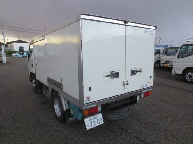 トヨタ トヨエース 小型 冷蔵冷凍バン TKG-XZC605(98581) 5枚目