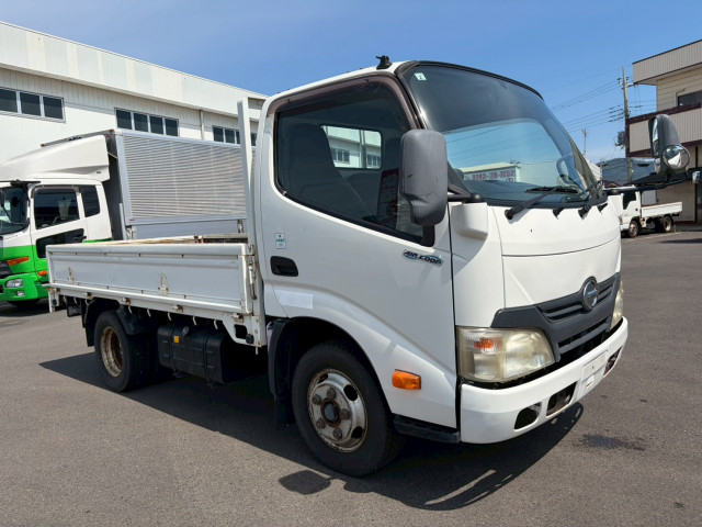 日野 デュトロ 小型 平ボディ SKG-XZC605M(109625) 4枚目