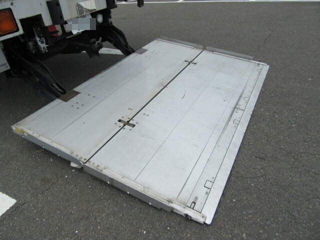 Isuzu forward Middle Wing body PDG-FRR34S2(10684) 16枚目