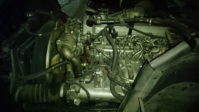 UDトラックス（日産） コンドル 中型 バン BDG-MK36D(2212) 20枚目