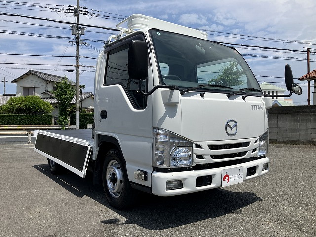 マツダ タイタン 小型 平ボディ 2RG-LHR88A(106157) 10枚目