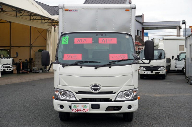 日野 デュトロ 小型 バン 2RG-XZC605M(109686) 2枚目
