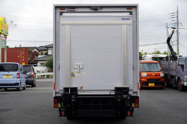 いすゞ エルフ 小型 バン 2RG-NKR88AN(111773) 4枚目