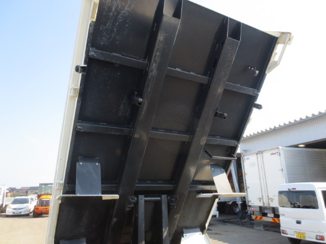 トヨタ ダイナ 小型 土砂ダンプ 2RG-XZC600D(109800) 13枚目