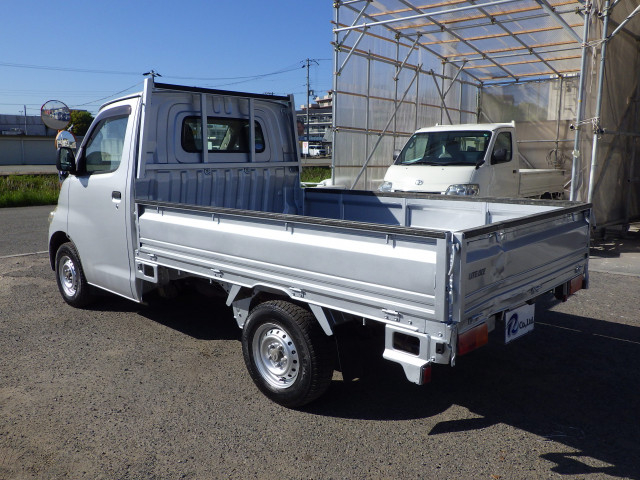 トヨタ ライトエース 小型 平ボディ DBF-S402U(110661) 2枚目