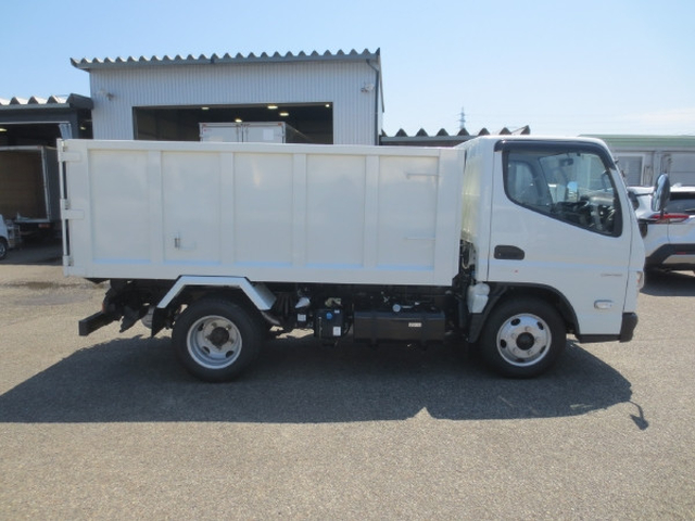 三菱ふそう キャンター 小型 土砂ダンプ 2RG-FBA60(107696) 8枚目