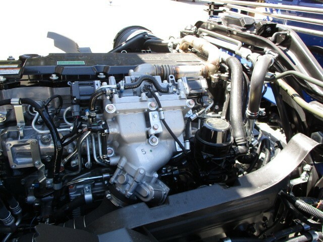 三菱ふそう ファイター 中型 平ボディ（クレーン付） 2KG-FK62F(6750) 10枚目