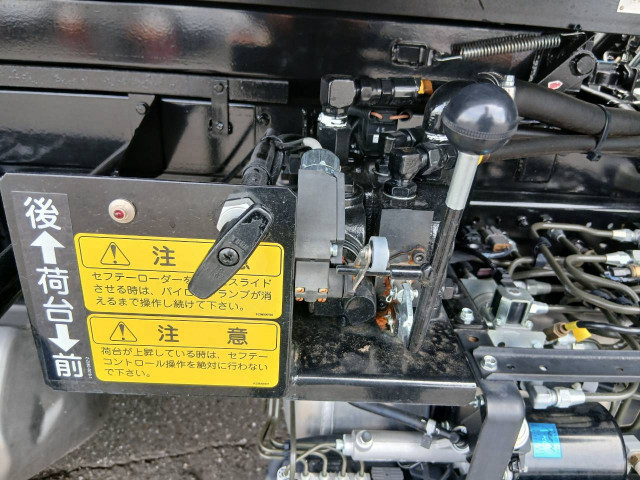 いすゞ フォワード 中型 土砂ダンプ 2RG-FRR90S4(108909) 30枚目