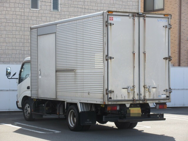 トヨタ ダイナ 小型 バン BDG-XZU348(9224) 4枚目