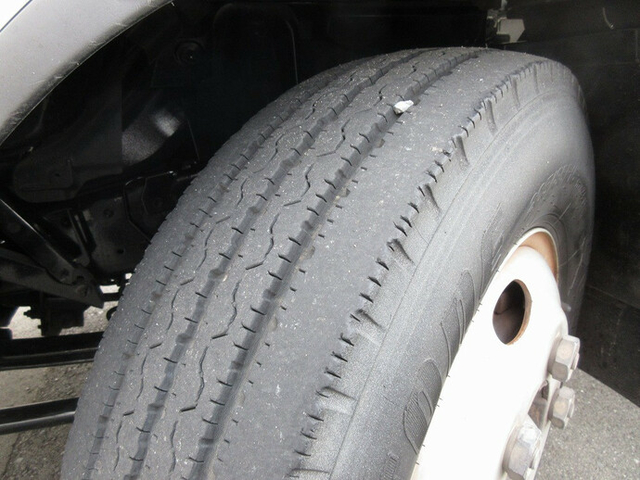 いすゞ エルフ 小型 バン BDG-NMR85N(8789) 30枚目