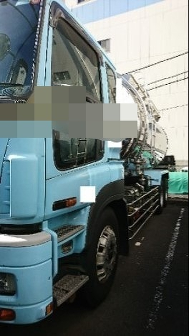 いすゞ ギガ 大型 タンクローリー PDG-CYL77Q8(2528) 6枚目