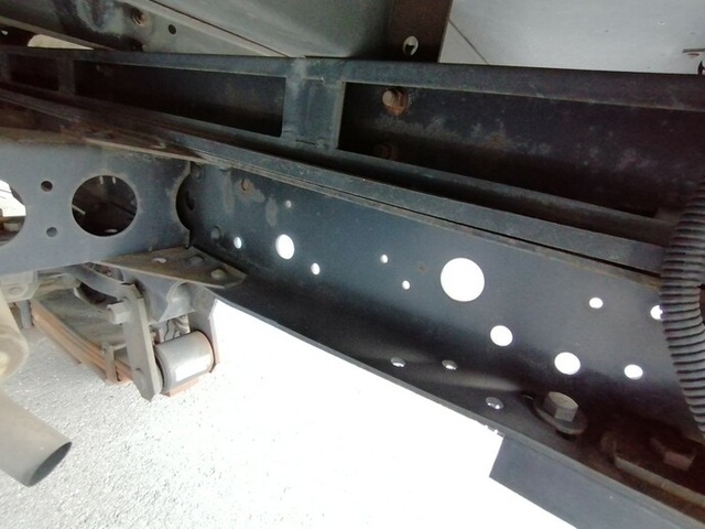 いすゞ エルフ 小型 冷蔵冷凍バン KR-NKR81EAV(5668) 29枚目