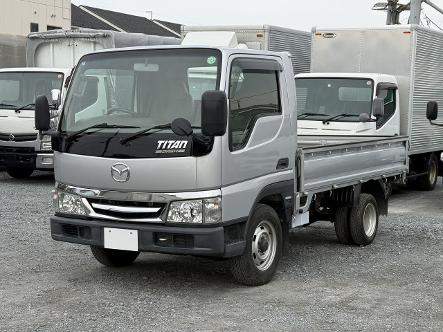 マツダ タイタン 小型 平ボディ KR-SYF4L(101645) 1枚目